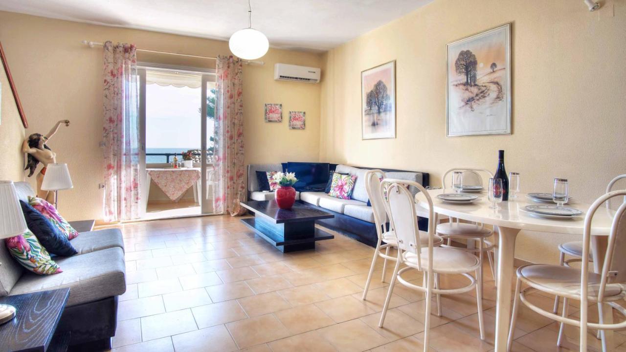 Sea View Maisonette Glyfada Beach Eksteriør bilde