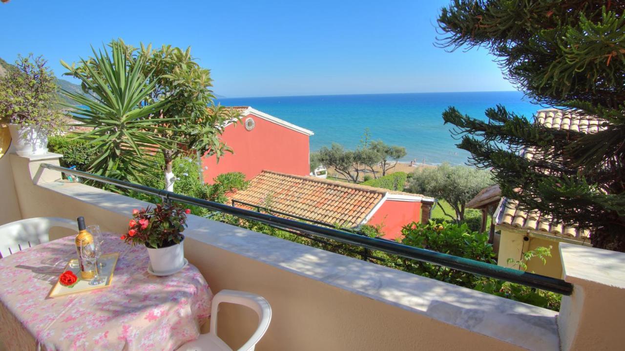 Sea View Maisonette Glyfada Beach Eksteriør bilde